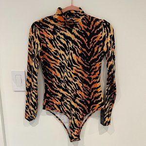 *NWT* Long Sleeve Tiger Print Mock Neck Bodysuit Size S